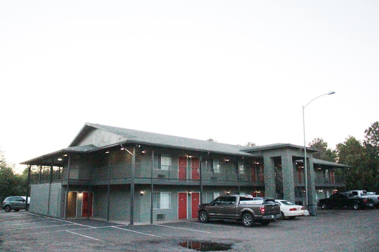 Days Inn By Wyndham שואו לואו מראה חיצוני תמונה